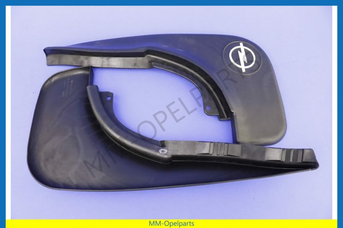 Mud flaps set