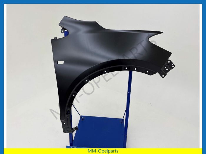 Front wing, right  